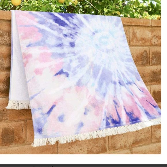 l*space Other - Pastel blue and purple tones tie-dye towel (NWOT)